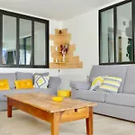 아파트 Spacieux 300m2 - Sauna - Bbq - Terrasse 레두잘프