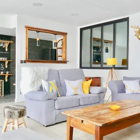 Spacieux 300m2 - Sauna - Bbq - Terrasse Apartament