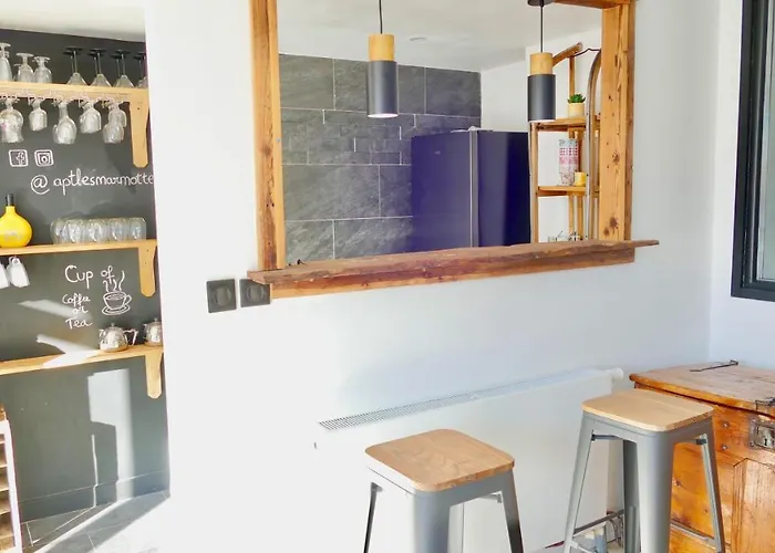 Spacieux 300m2 - Sauna - Bbq - Terrasse Апартаменты *