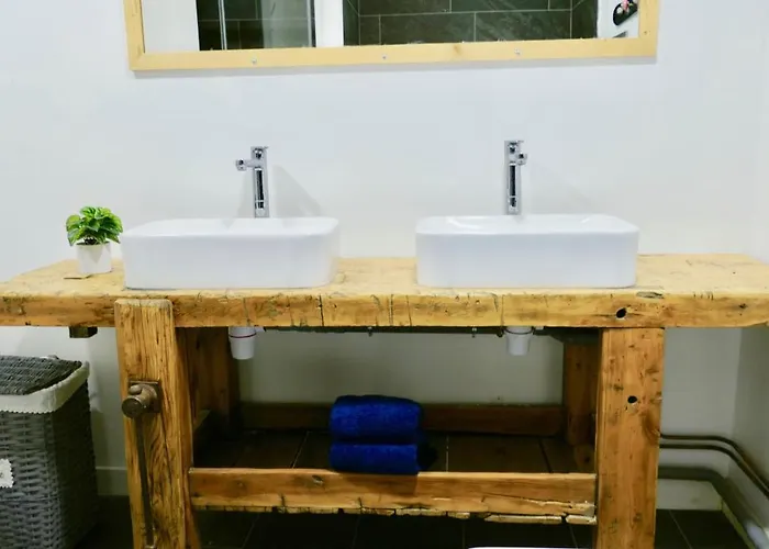 Spacieux 300m2 - Sauna - Bbq - Terrasse Апартаменты *